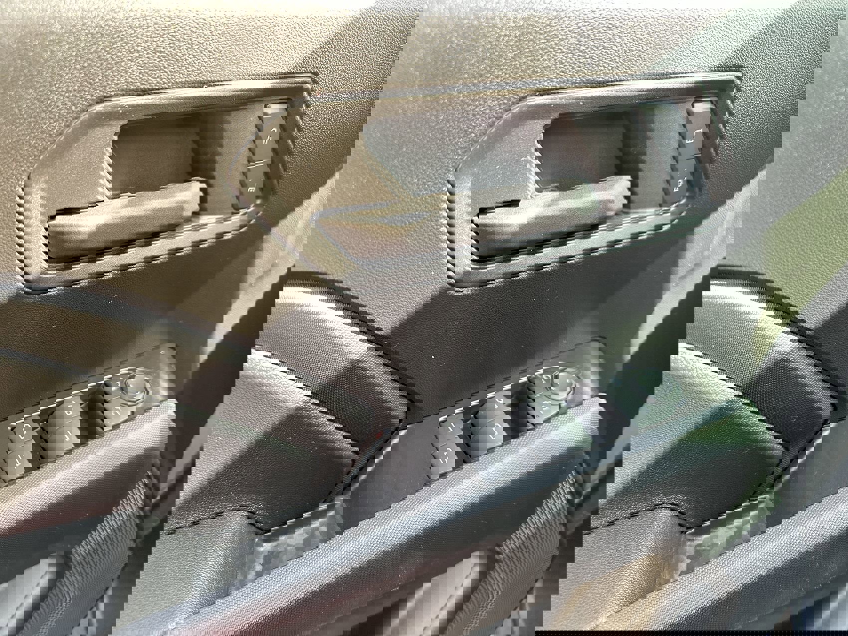 Certified 2024 Chevrolet Colorado Trail Boss w/ Technology Package image 13