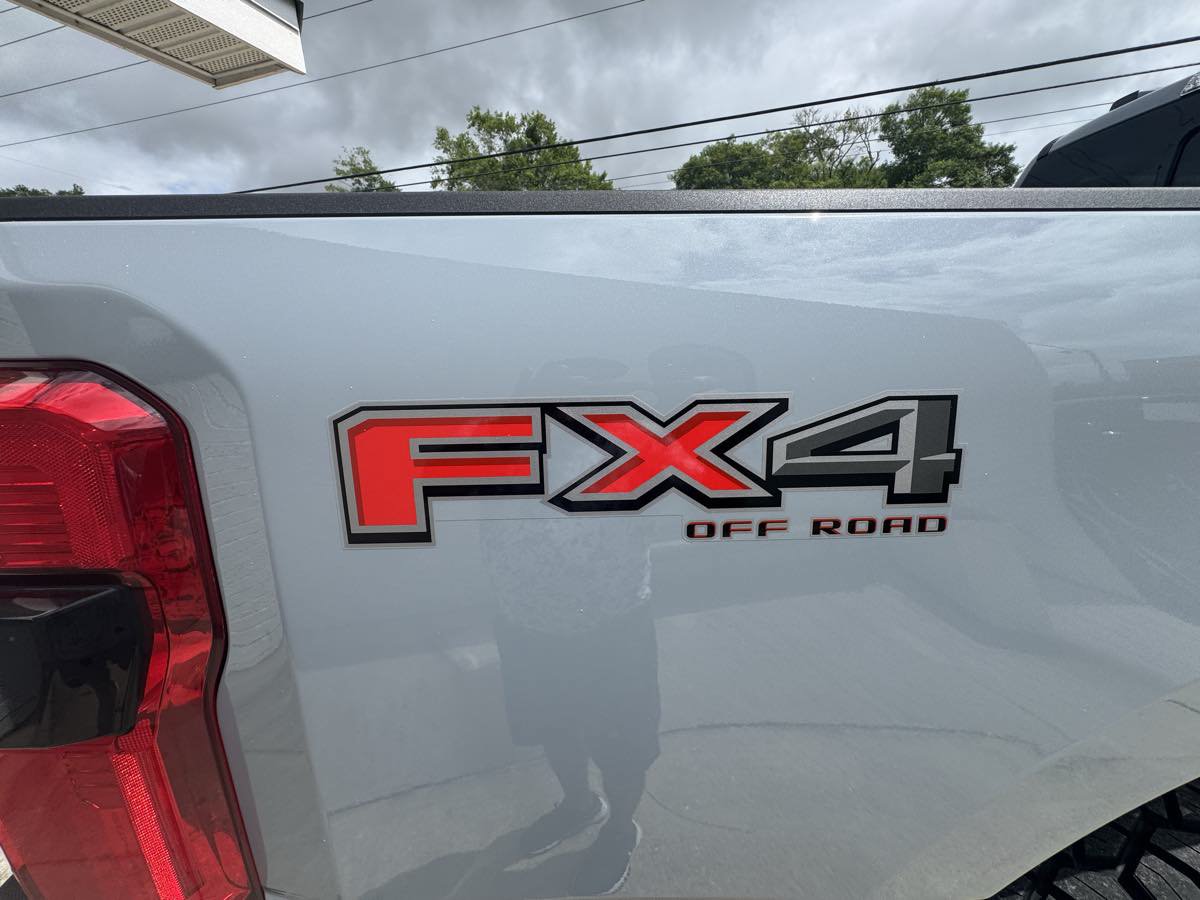 Used 2026 Ford F250 Platinum w/ Platinum Plus Package AWD/4WD image 33
