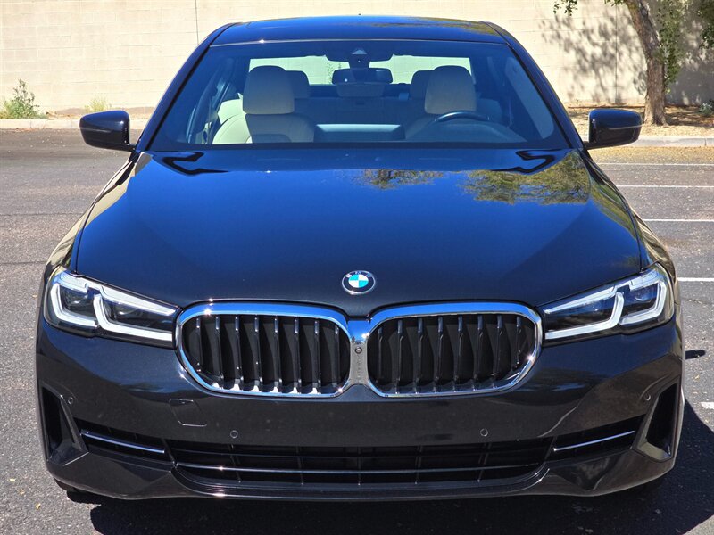 Used 2021 BMW 530e w/ Parking Assistance Package RWD image 3