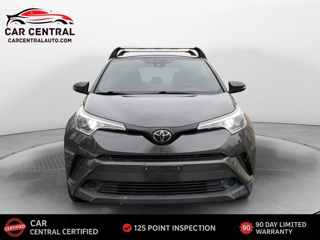 Used 2019 Toyota C-HR XLE image 8
