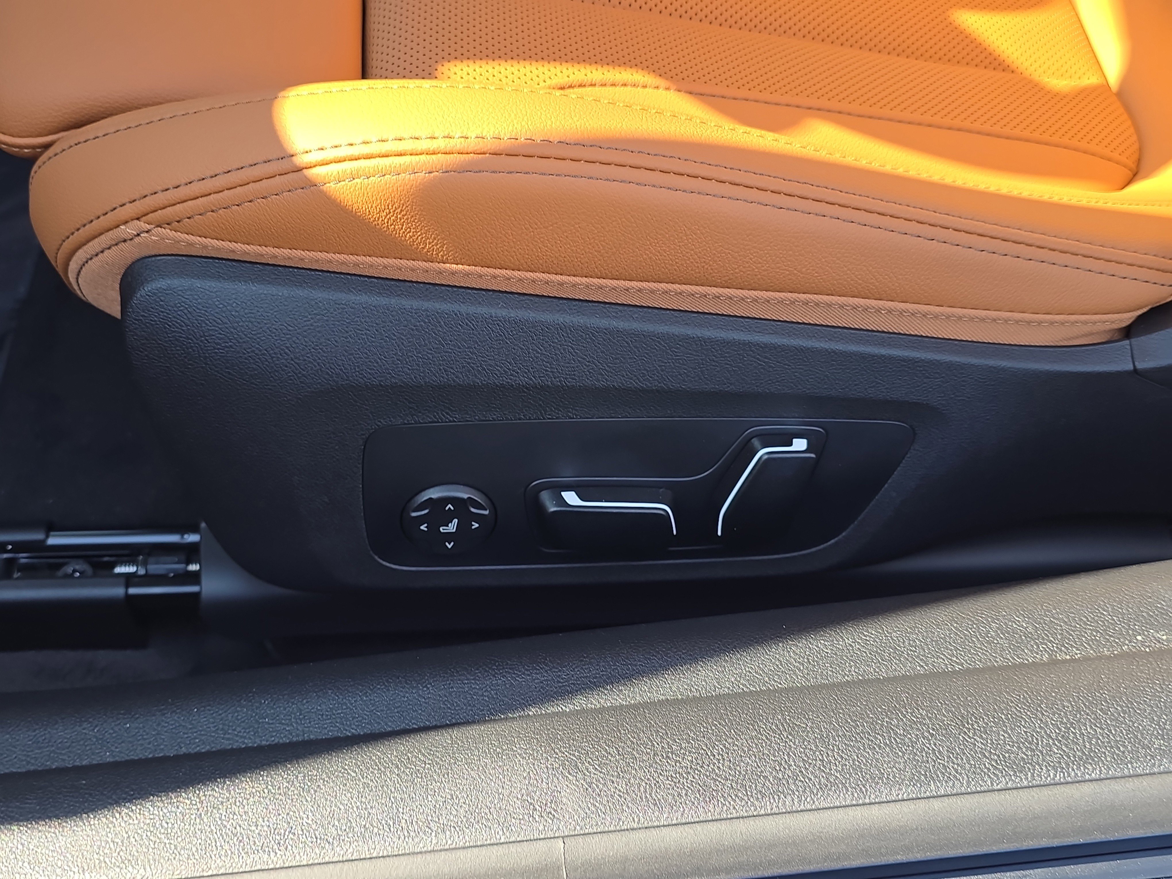 New 2026 BMW 430i Coupe w/ M Sport Package image 16