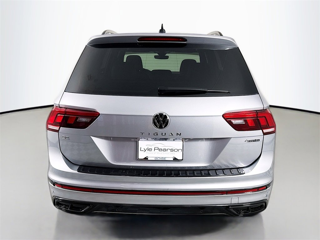 Used 2024 Volkswagen Tiguan SE R-Line image 10