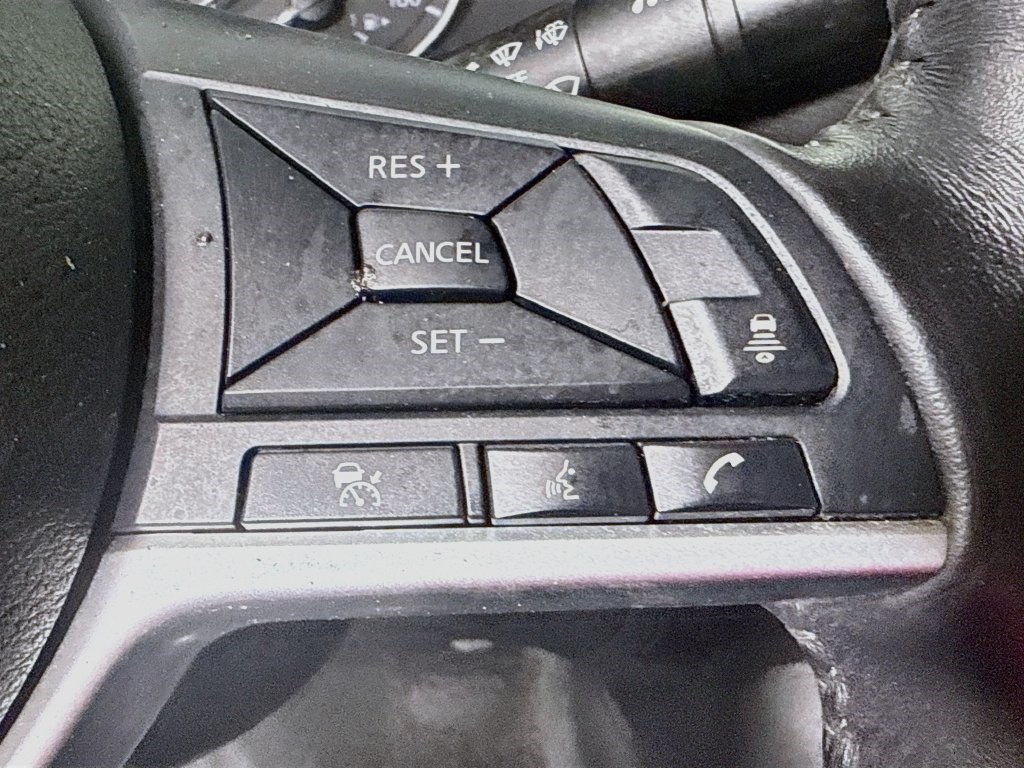 Used 2020 Nissan Sentra SV FWD image 14