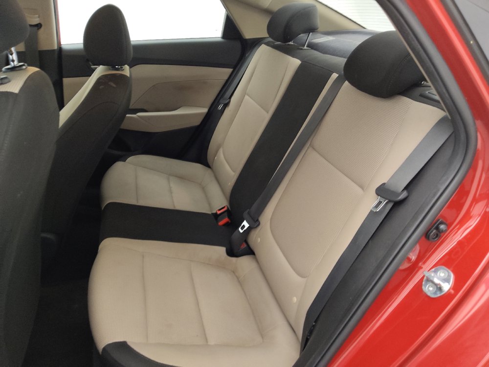 Used 2022 Hyundai Accent SE FWD image 18