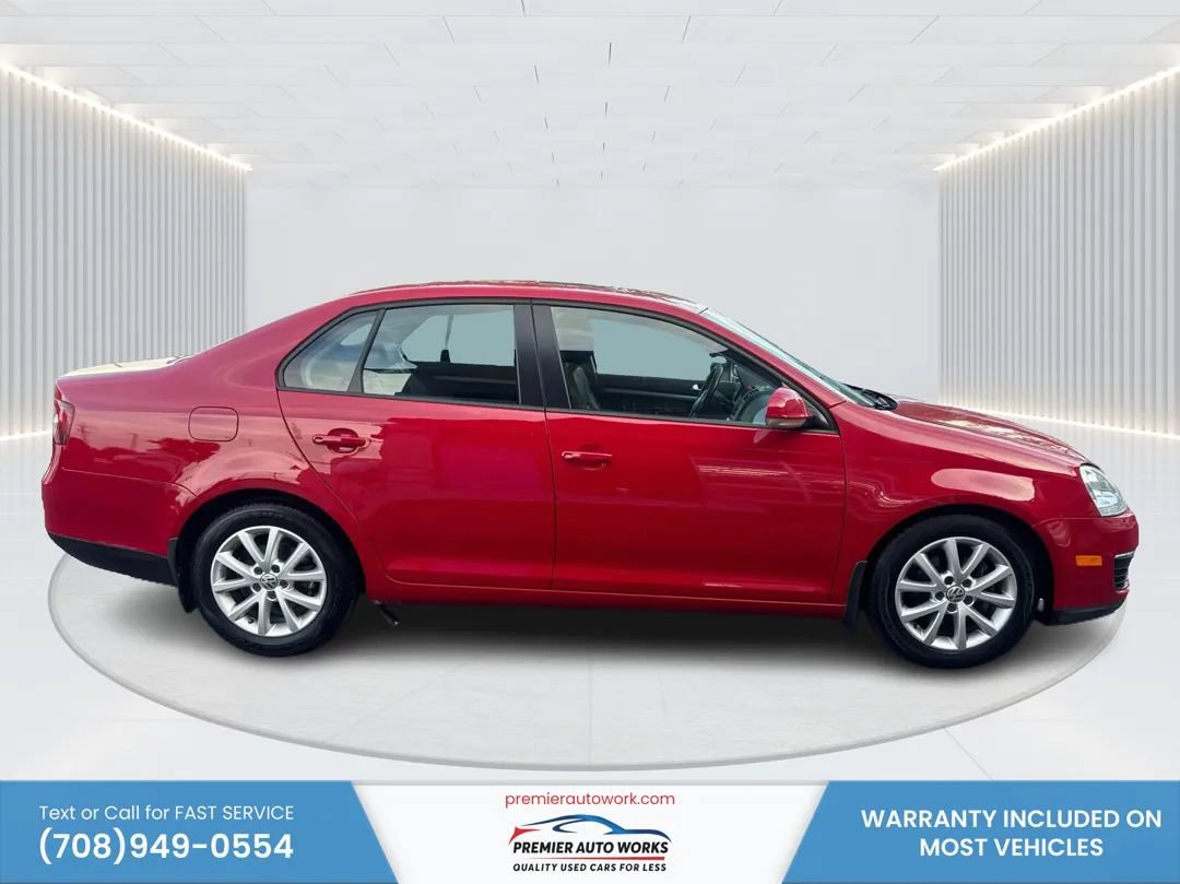 Used 2010 Volkswagen Jetta Limited Edition FWD image 8