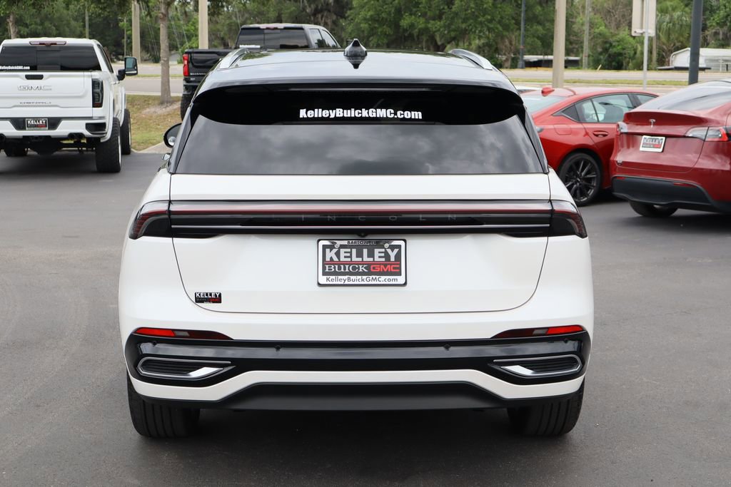 Used 2024 Lincoln Nautilus Black Label AWD/4WD image 8