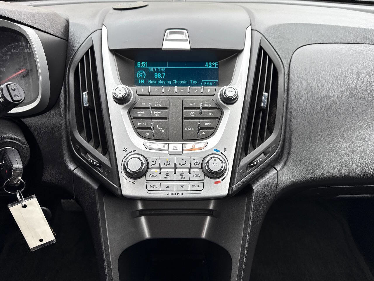 Used 2015 Chevrolet Equinox LS image 21