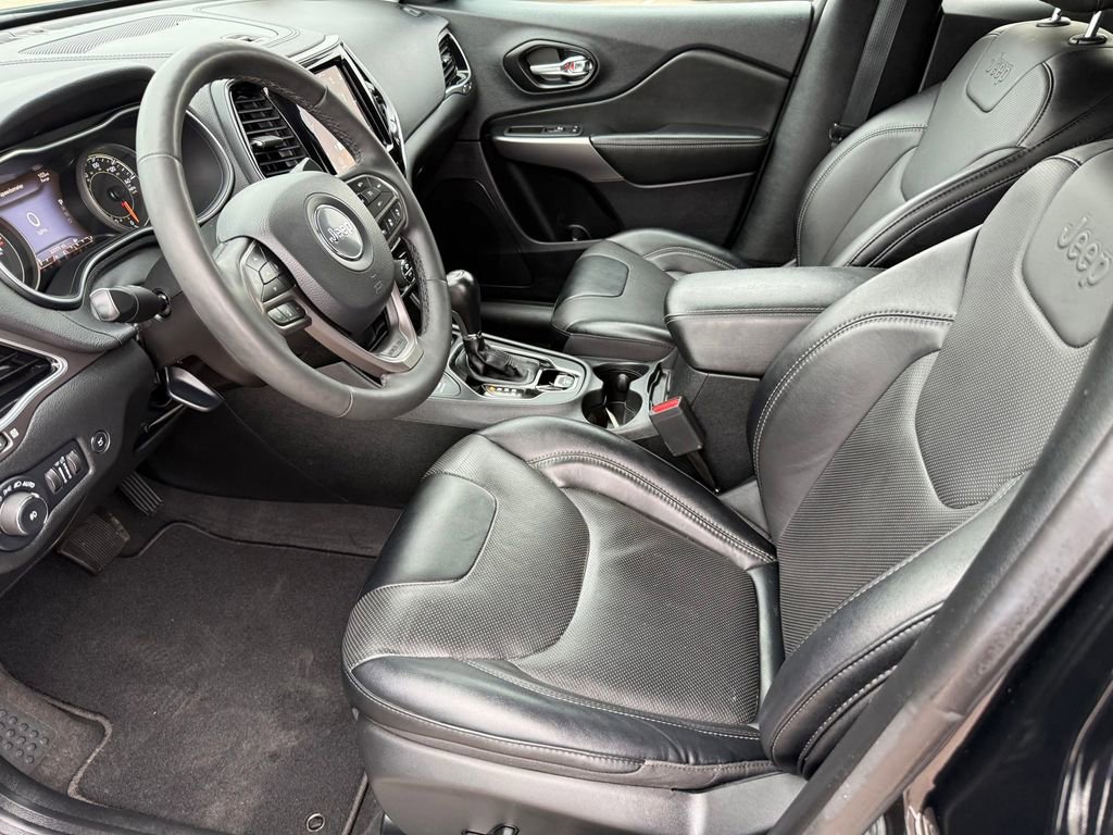 Used 2022 Jeep Cherokee Limited image 13