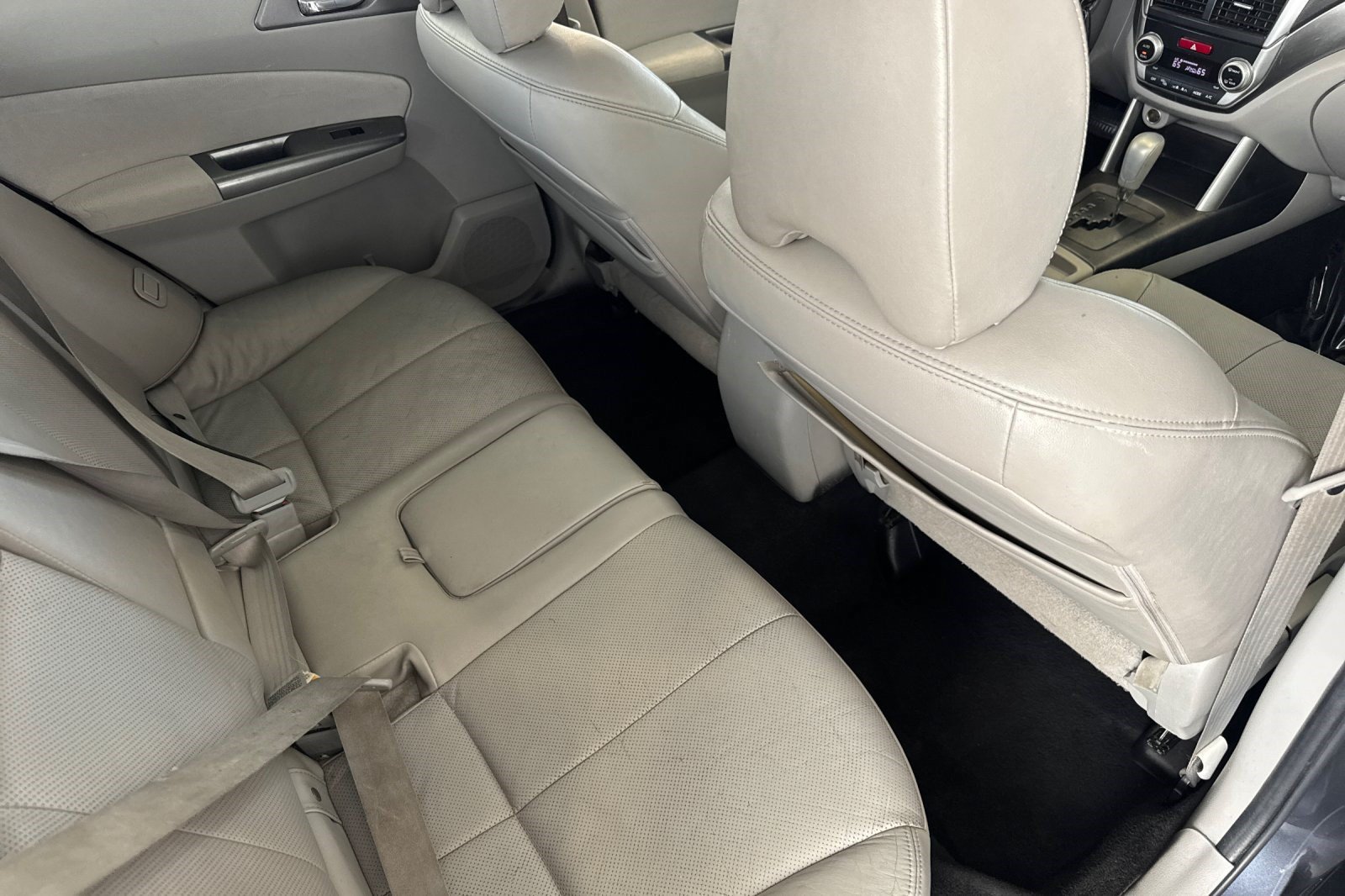 Used 2012 Subaru Forester 2.5X Touring AWD/4WD image 31