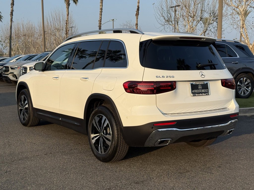 New 2026 Mercedes-Benz GLB 250 image 8