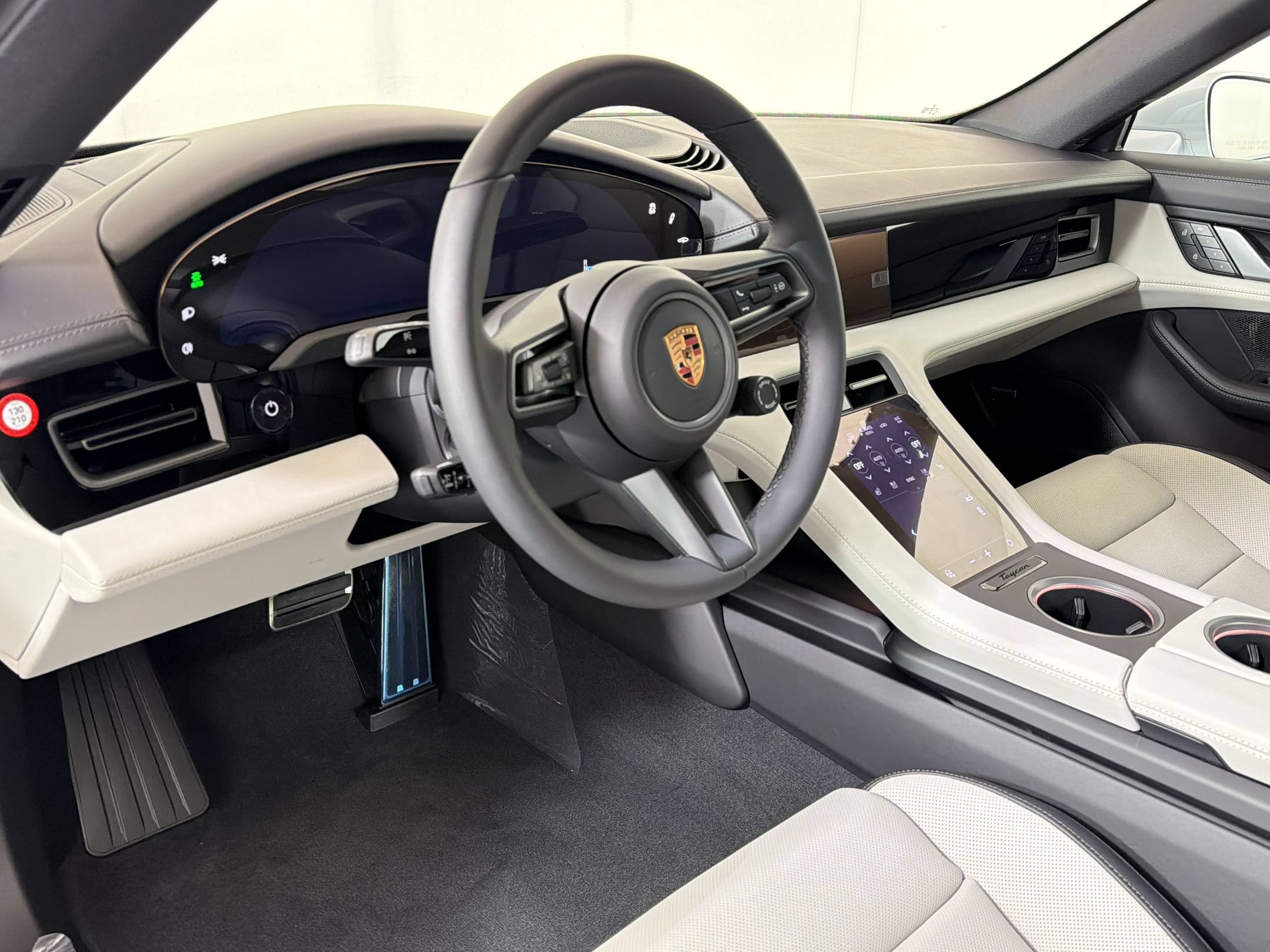 New 2026 Porsche Taycan AWD/4WD image 4