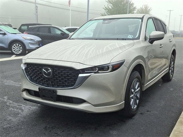 Used 2024 MAZDA CX-5 AWD 2.5 S w/ Select Package image 4