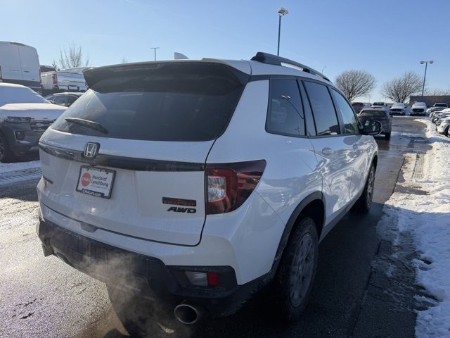Used 2024 Honda Passport TrailSport image 8