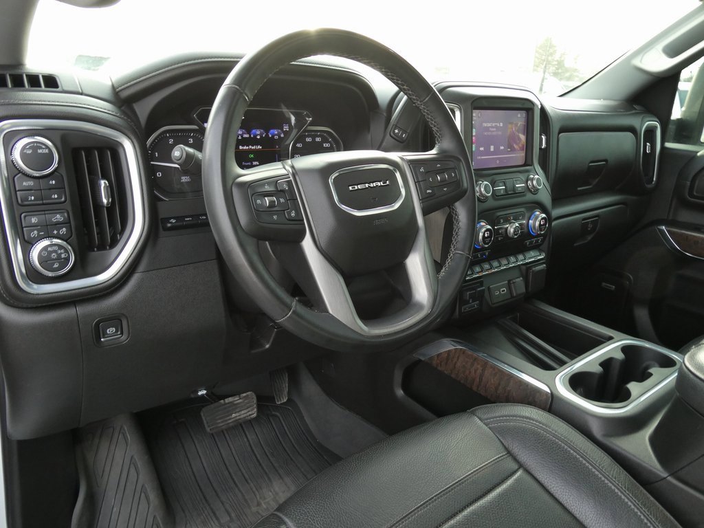 Used 2023 GMC Sierra 3500 Denali w/ Denali Ultimate Package image 24