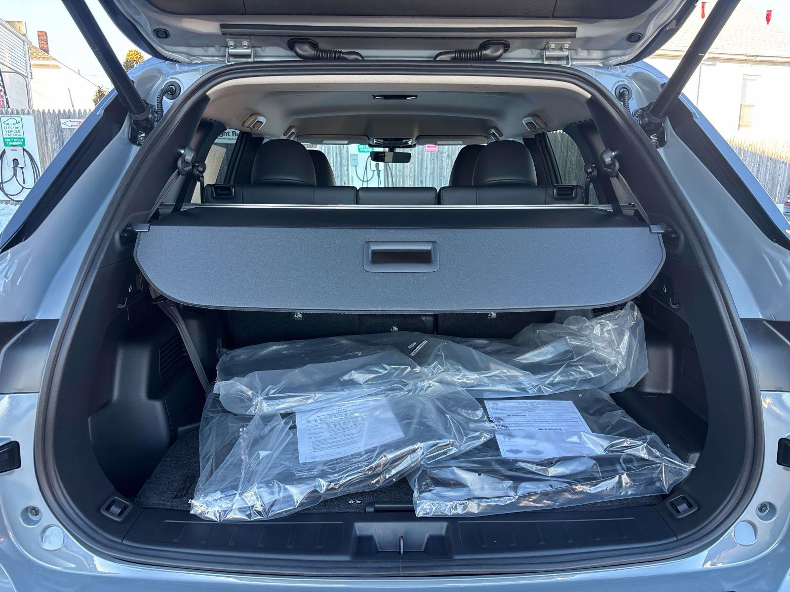 New 2026 Mitsubishi Outlander SE image 4