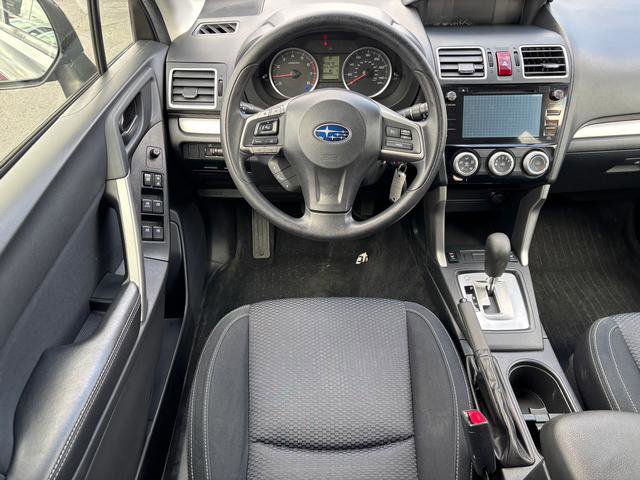 Used 2016 Subaru Forester 2.5i Premium w/ All-Weather Package image 18