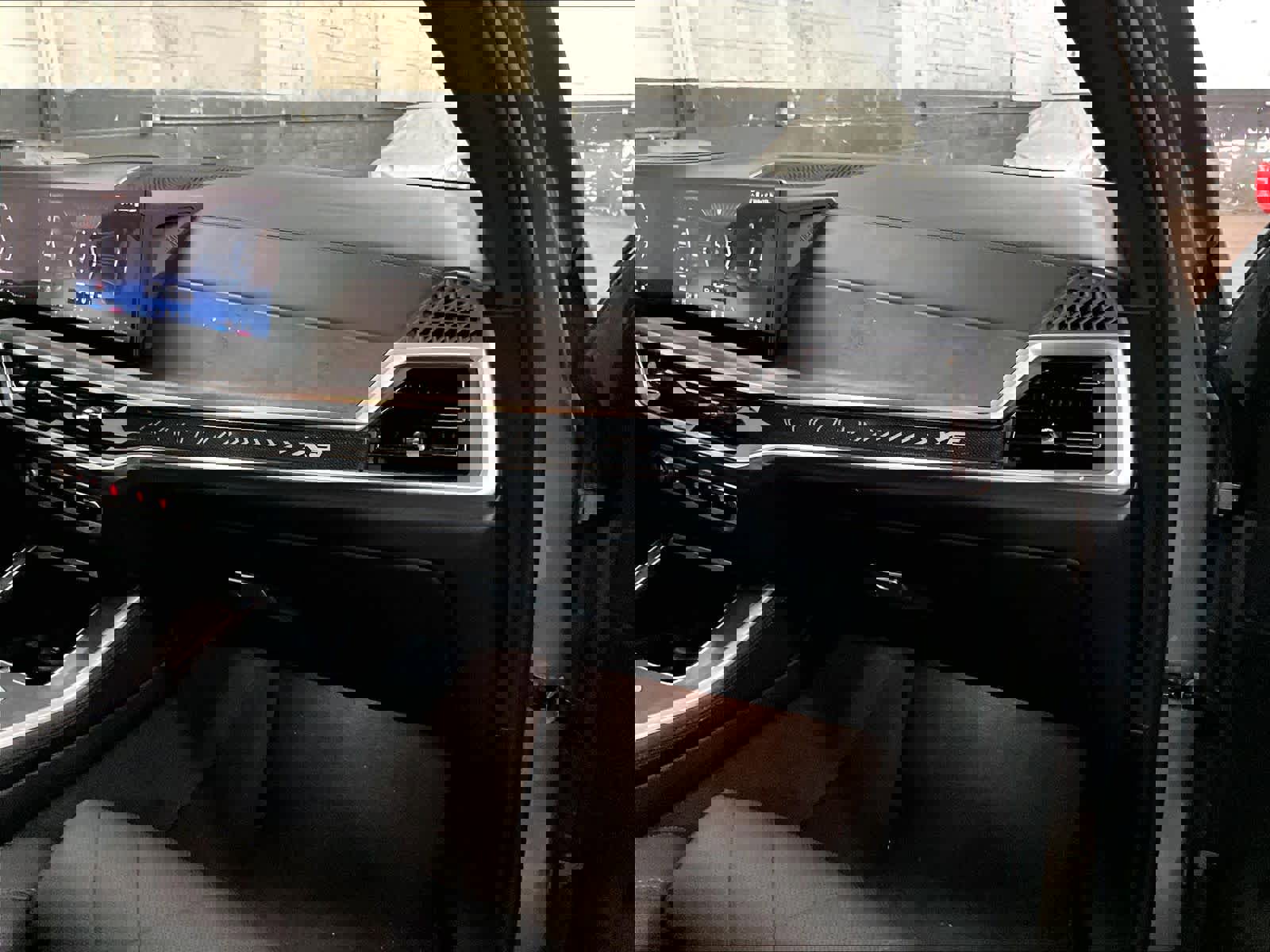 Used 2024 BMW X5 sDrive40i image 18