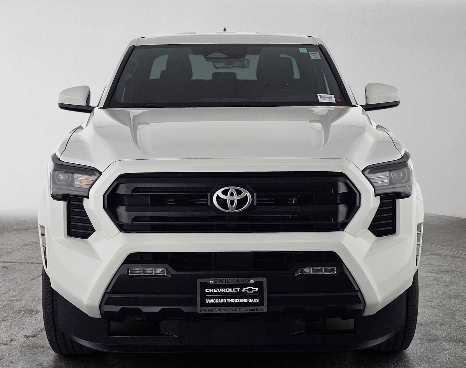 Used 2024 Toyota Tacoma SR5 RWD image 8