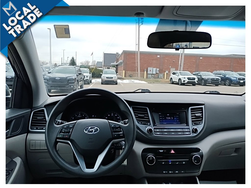 Used 2017 Hyundai Tucson SE image 25