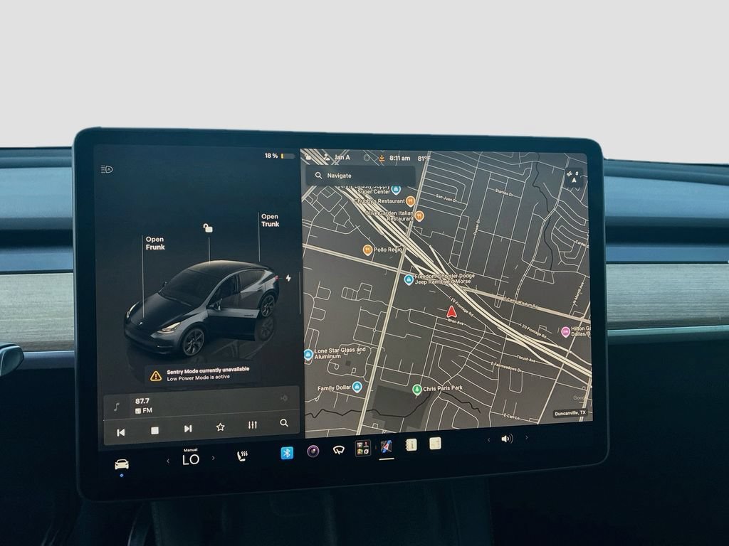 Used 2025 Tesla Model Y Long Range RWD image 13
