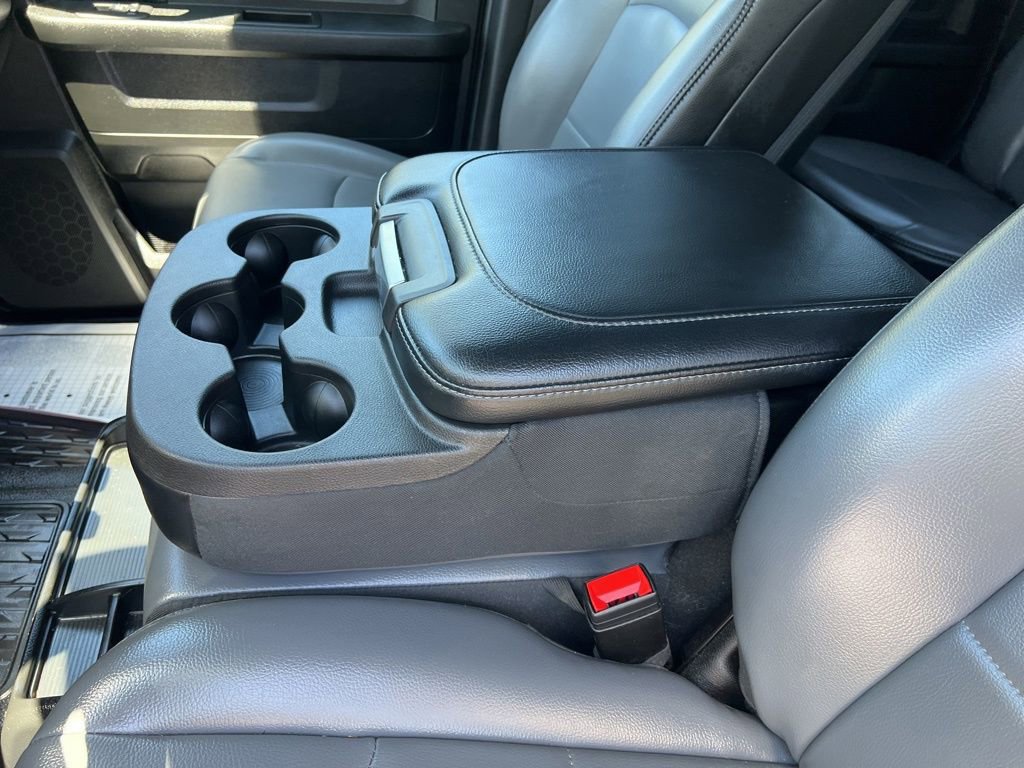 Used 2025 RAM 3500 Tradesman w/ Chrome Appearance Group image 54