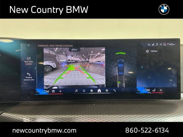 Used 2026 BMW 330i xDrive Sedan w/ Premium Package AWD/4WD image 19