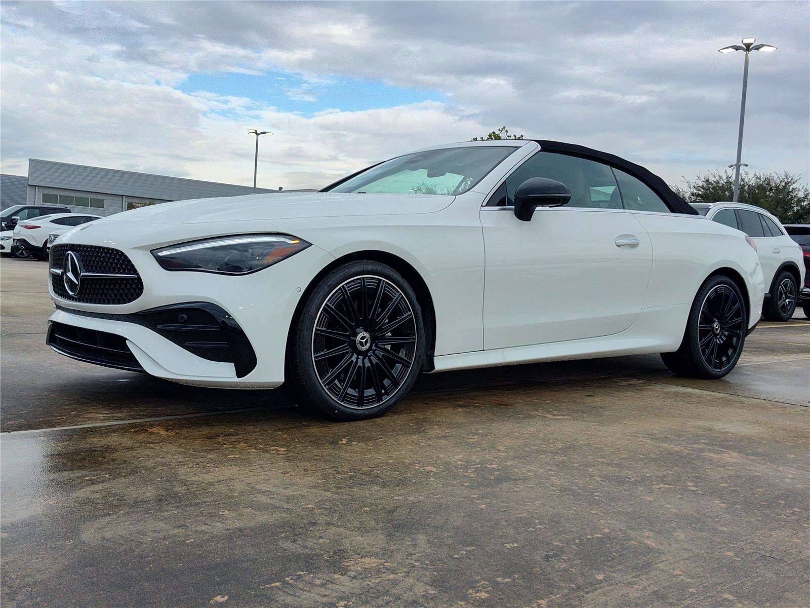 New 2026 Mercedes-Benz CLE 300 4MATIC Cabriolet image 3