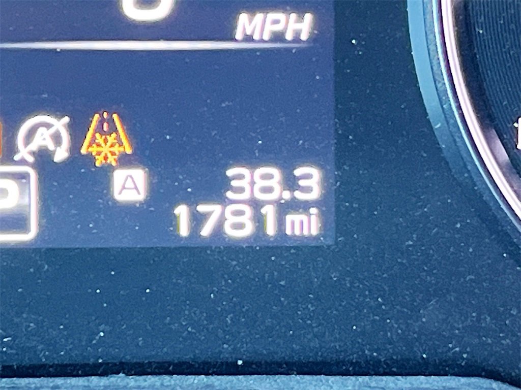 Used 2024 Subaru Outback Onyx Edition image 12