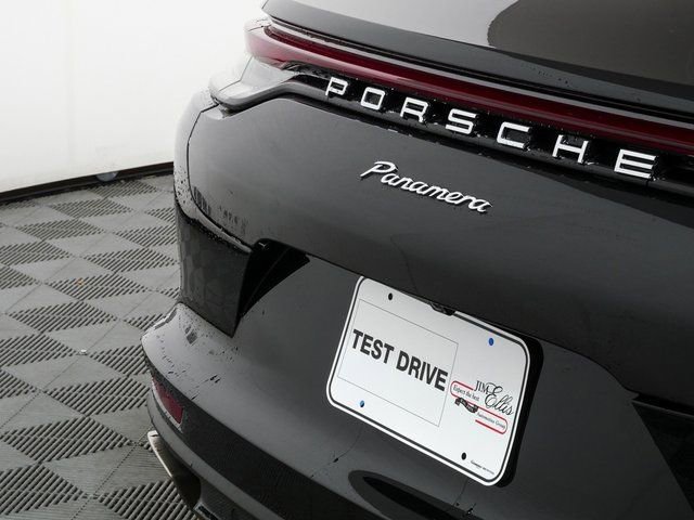 Certified 2023 Porsche Panamera RWD image 37