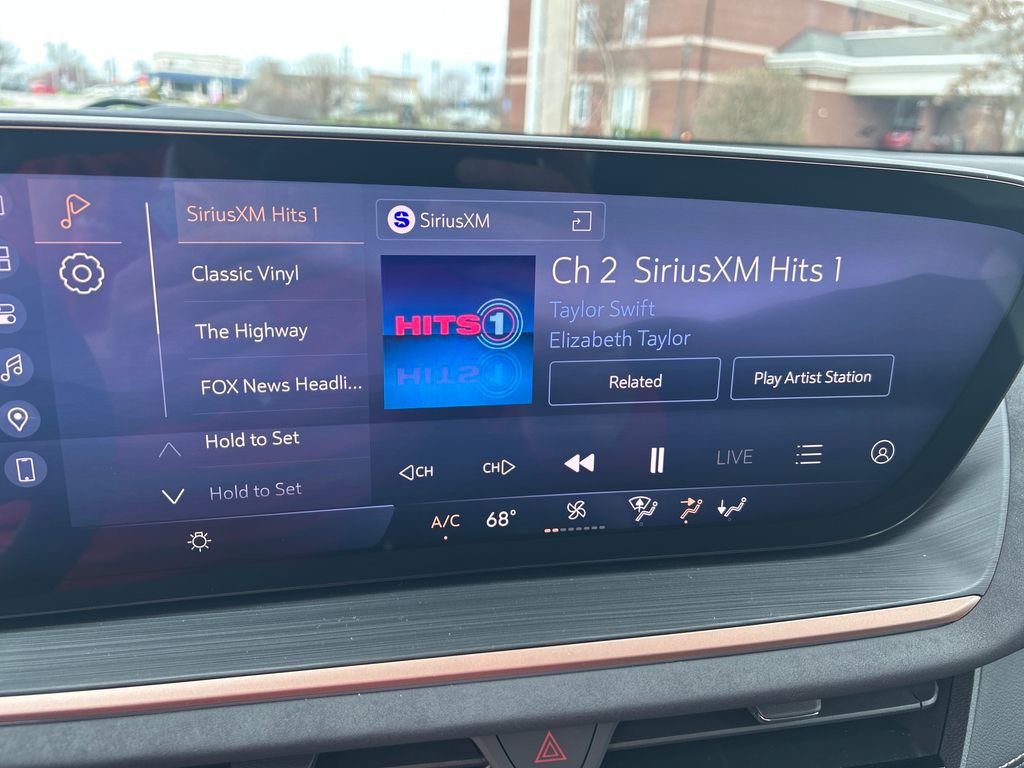 New 2026 Buick Envision Sport Touring image 28