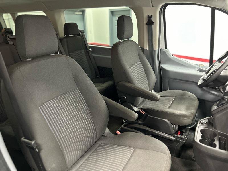 Used 2018 Ford Transit 350 XLT RWD image 21