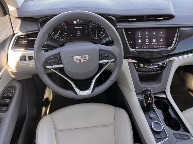 Certified 2023 Cadillac XT6 Premium Luxury image 13