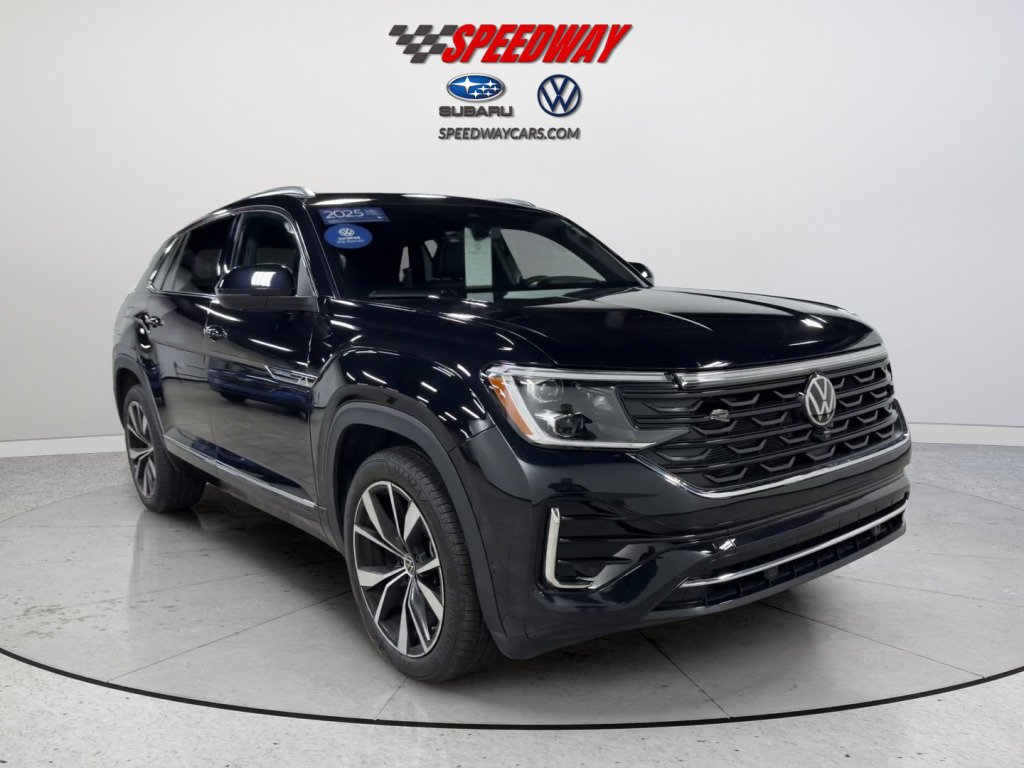 Certified 2026 Volkswagen Atlas Cross Sport SEL Premium R-Line AWD/4WD image 2
