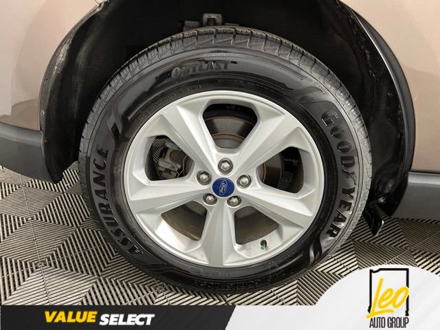 Used 2019 Ford Edge SE w/ SE Fleet Driver's Package FWD image 24