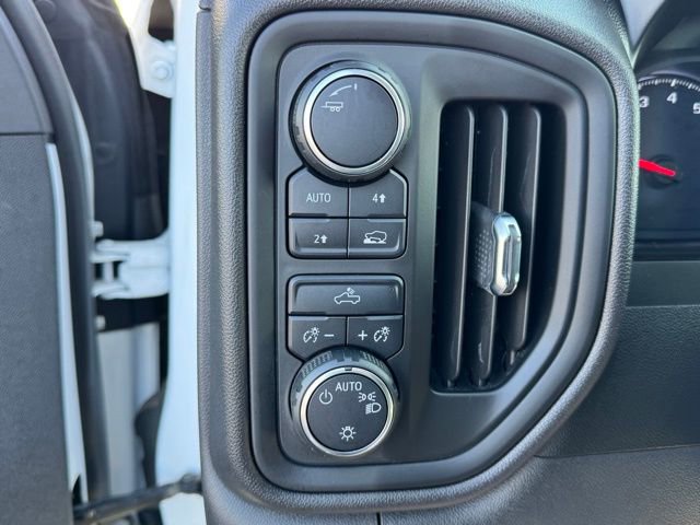 Used 2021 Chevrolet Silverado 1500 Custom image 29