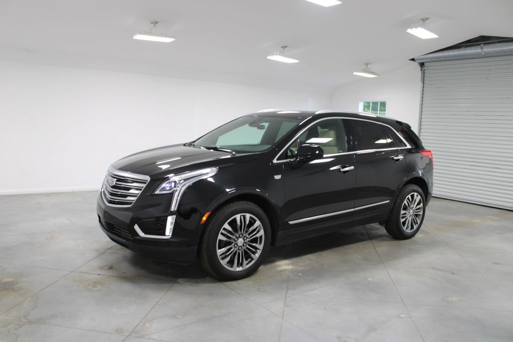 Used 2018 Cadillac XT5 Premium Luxury FWD image 5