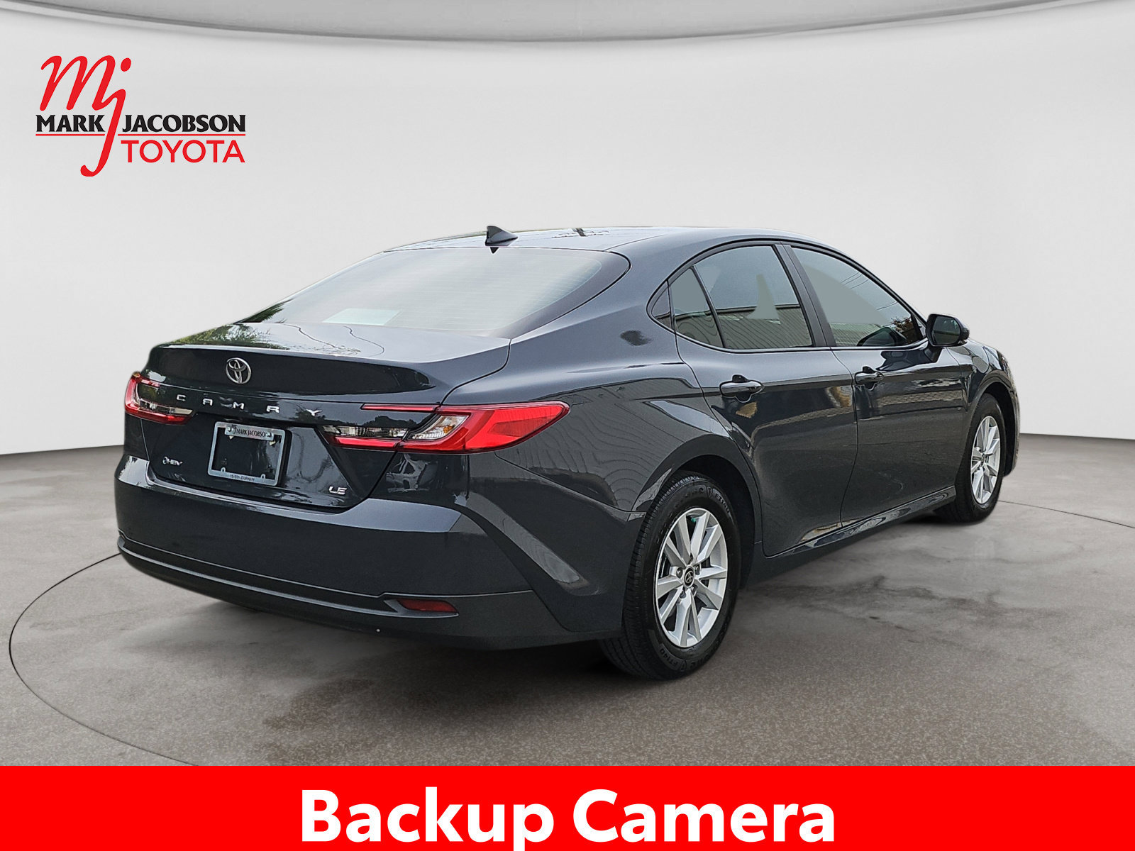 Used 2026 Toyota Camry LE FWD image 9