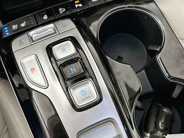 Used 2023 Hyundai Tucson Limited image 16