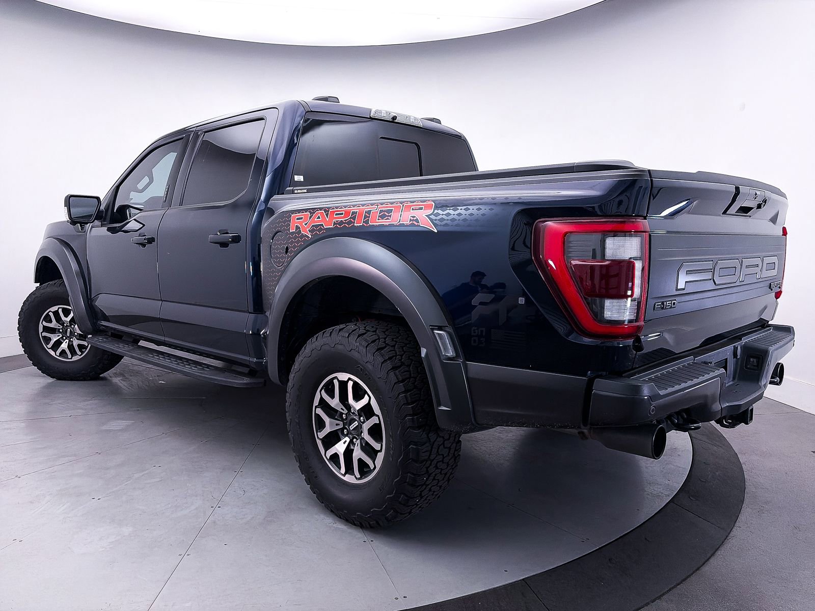 Used 2023 Ford F150 Raptor AWD/4WD image 3