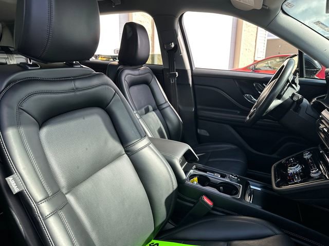 Used 2022 Lincoln Corsair Reserve w/ Elements Package image 17