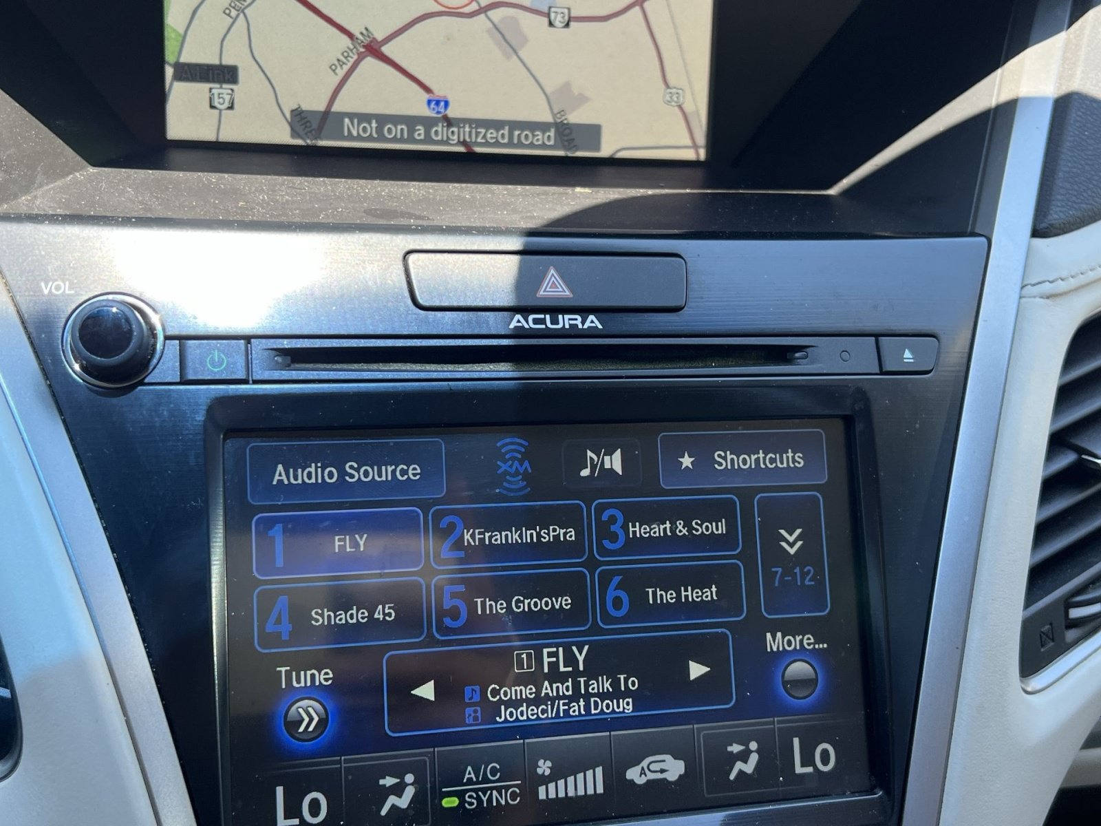 Used 2017 Acura RLX w/ Technology Package FWD image 19