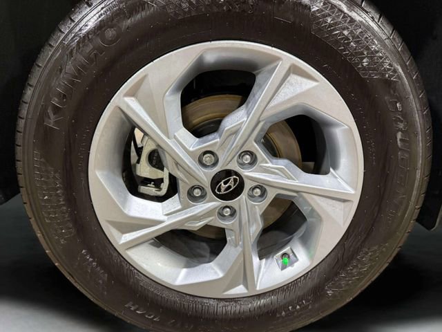 Used 2023 Hyundai Tucson SEL w/ Winter Package image 30