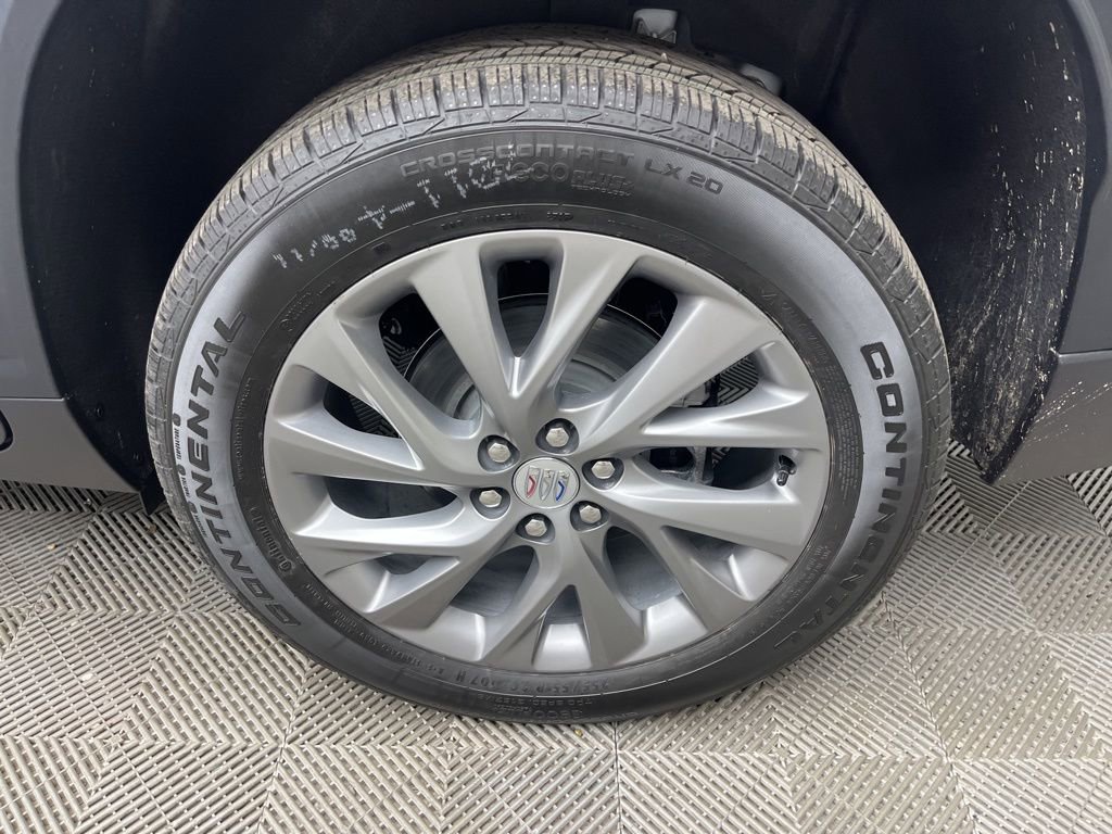 New 2026 Buick Enclave Preferred w/ Power Package image 4