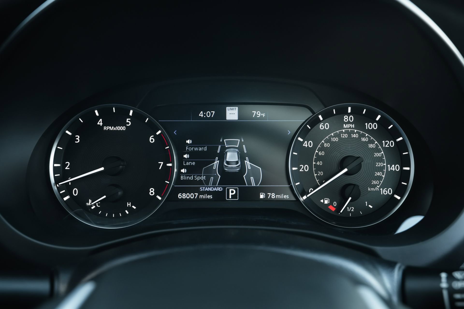 Used 2023 INFINITI QX50 Sport image 9