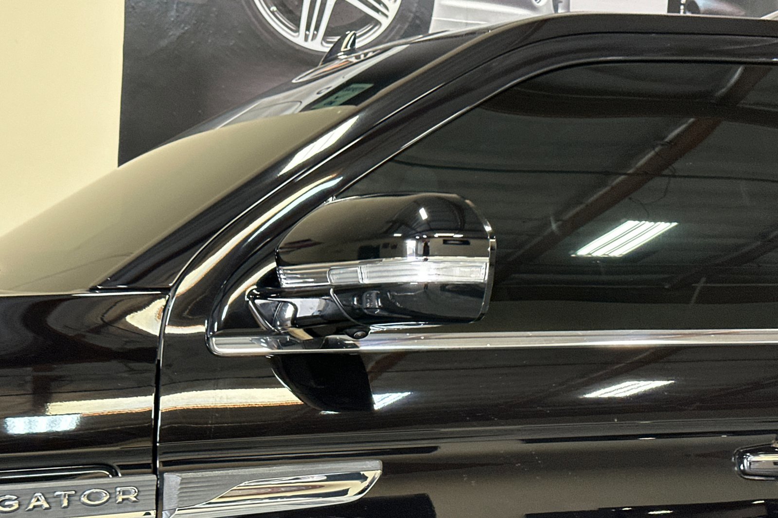 Used 2022 Lincoln Navigator Reserve image 55
