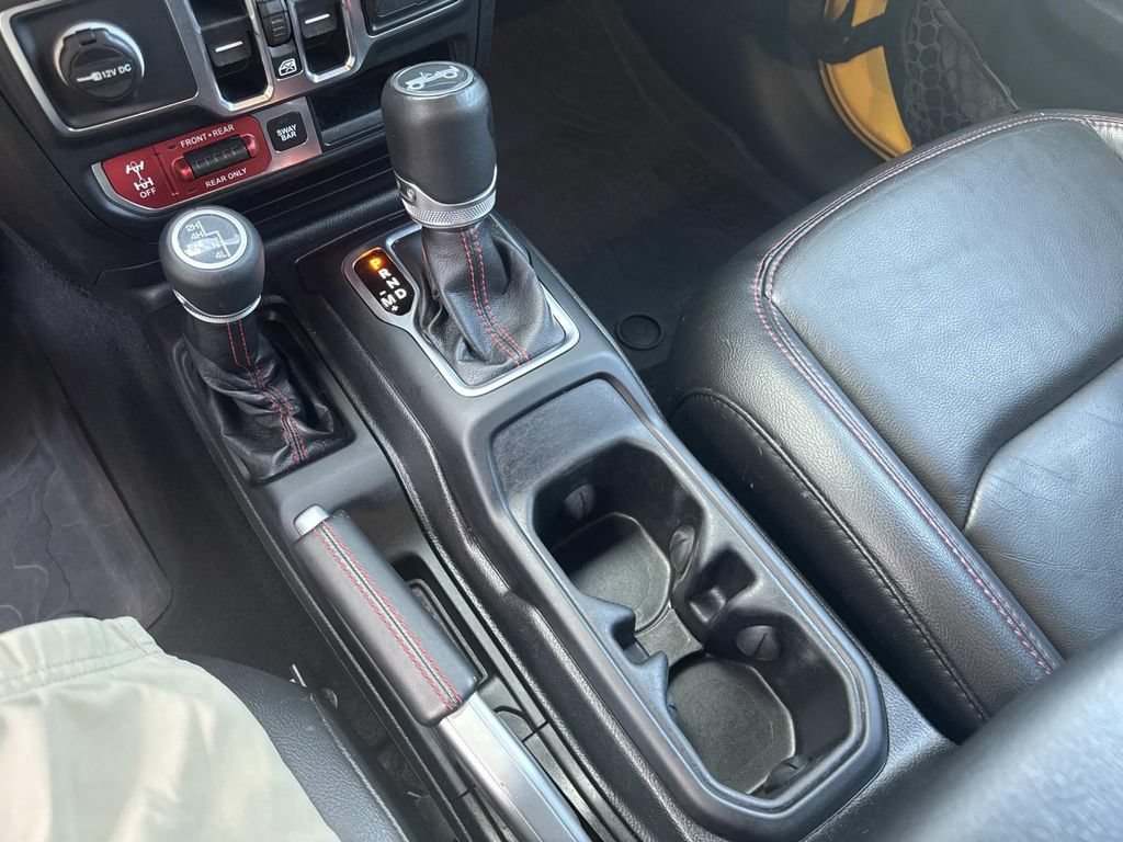 Used 2019 Jeep Wrangler Unlimited Rubicon AWD/4WD image 28