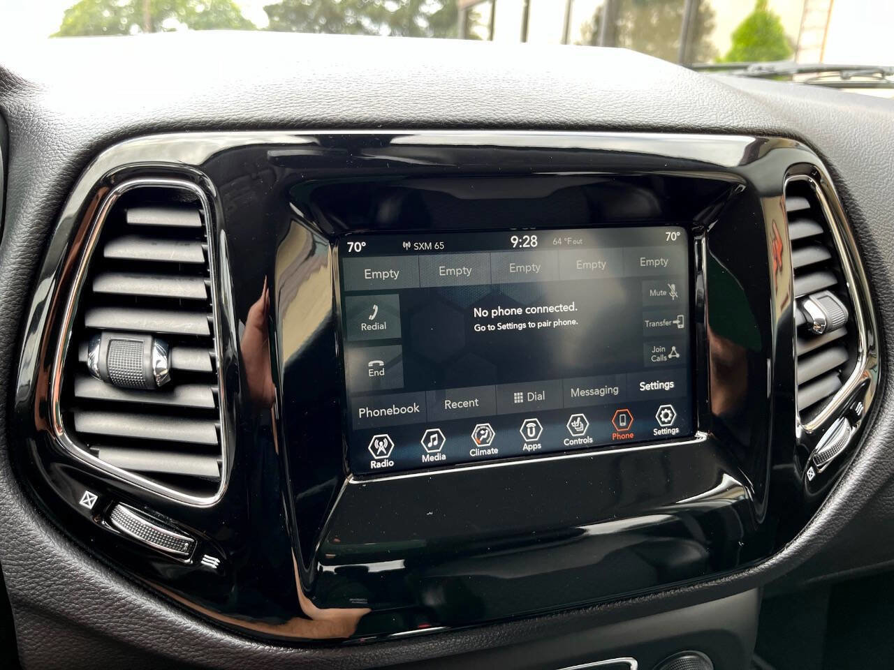 Used 2019 Jeep Compass Latitude image 26