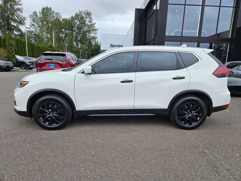 Used 2018 Nissan Rogue S AWD/4WD image 2