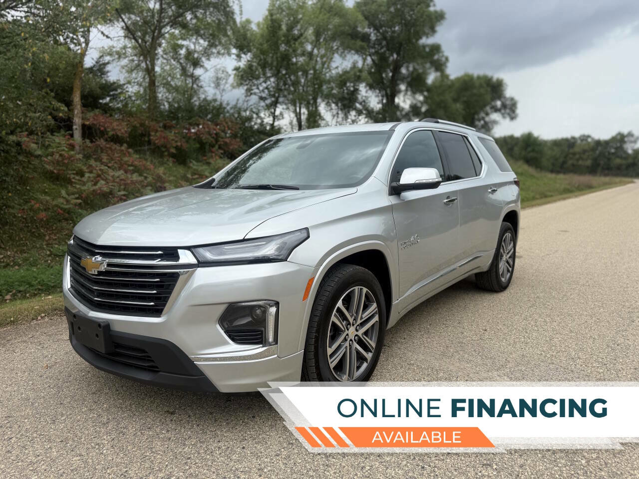Used 2022 Chevrolet Traverse High Country image 1