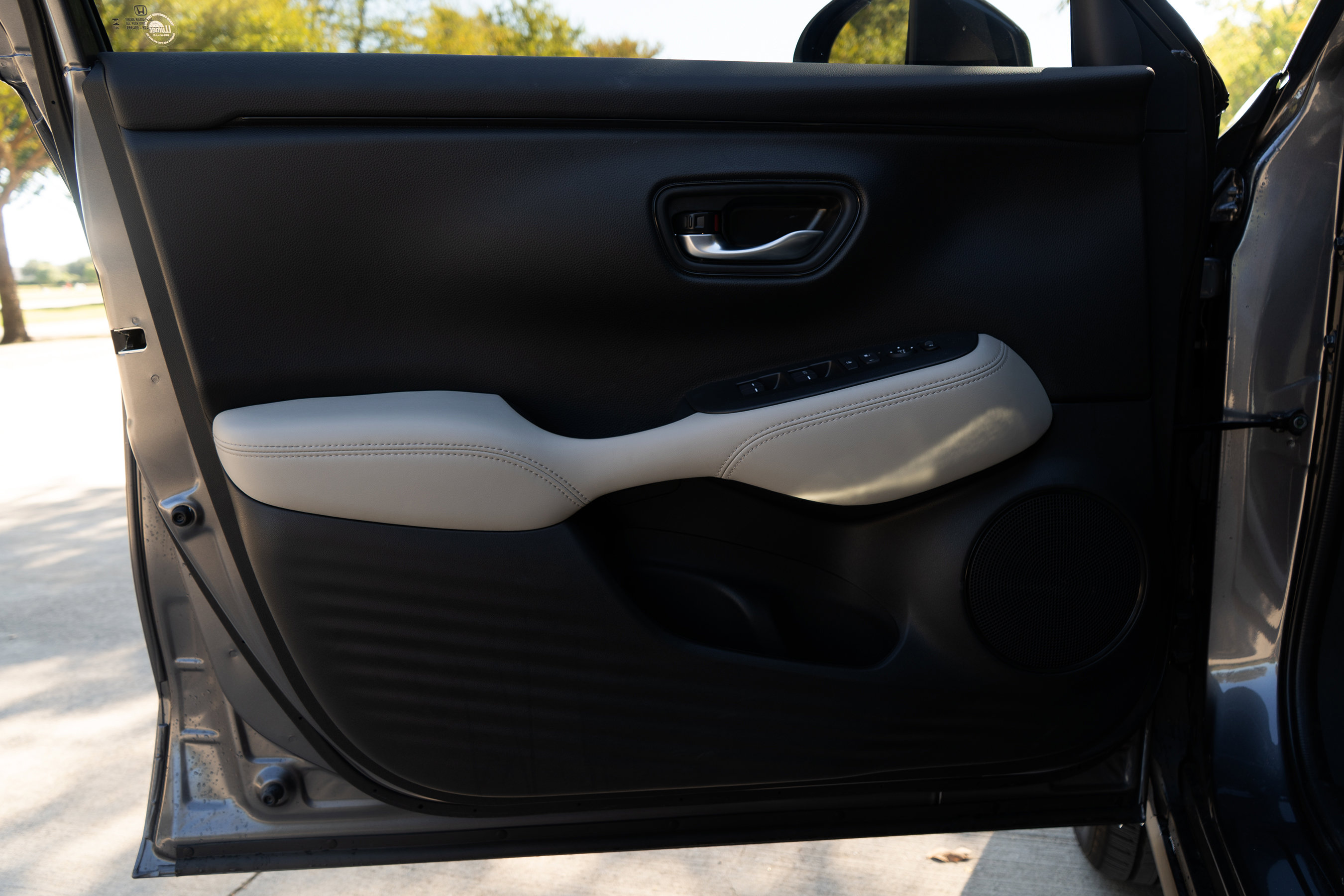 Certified 2026 Honda HR-V LX image 39